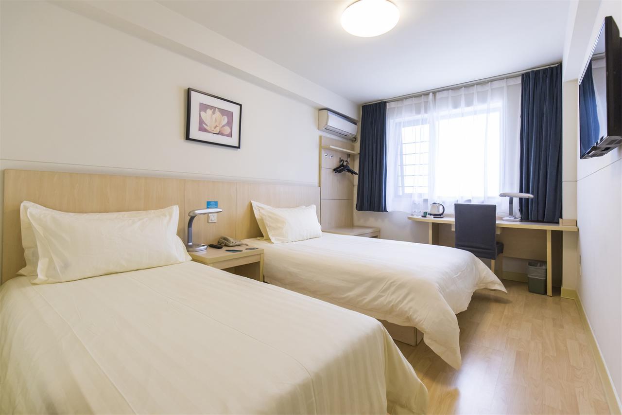 Jingjiang Inn Shanghai Hutai Road Zewnętrze zdjęcie