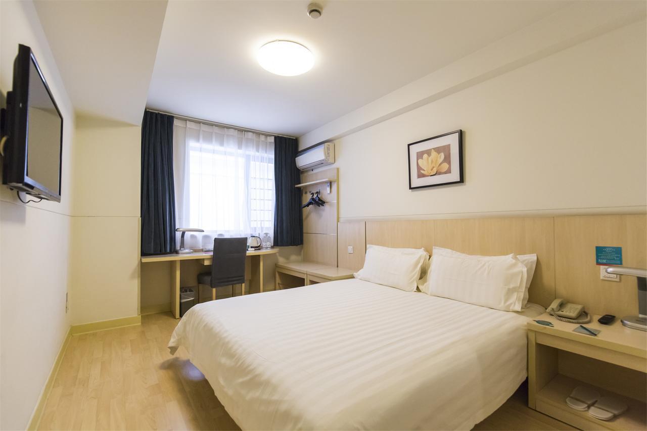 Jingjiang Inn Shanghai Hutai Road Zewnętrze zdjęcie