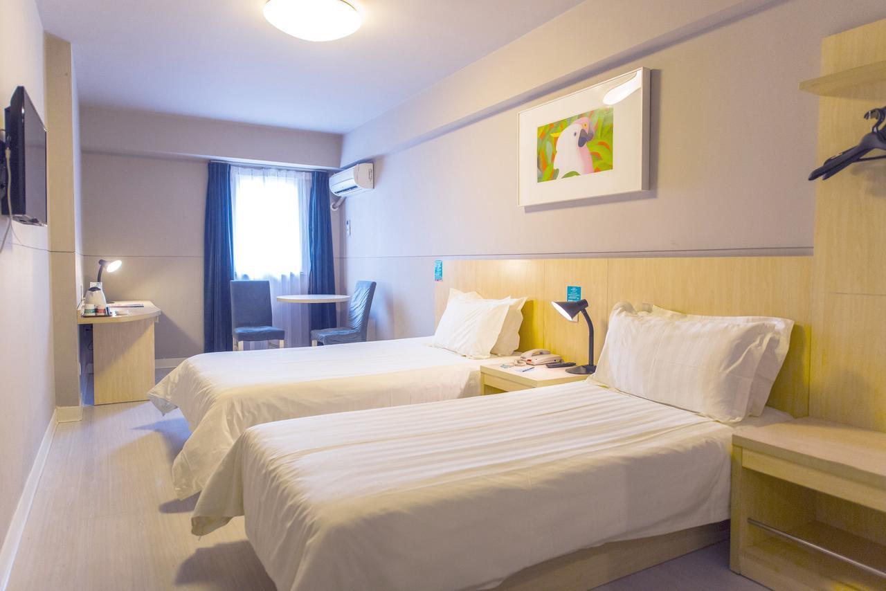 Jingjiang Inn Shanghai Hutai Road Zewnętrze zdjęcie